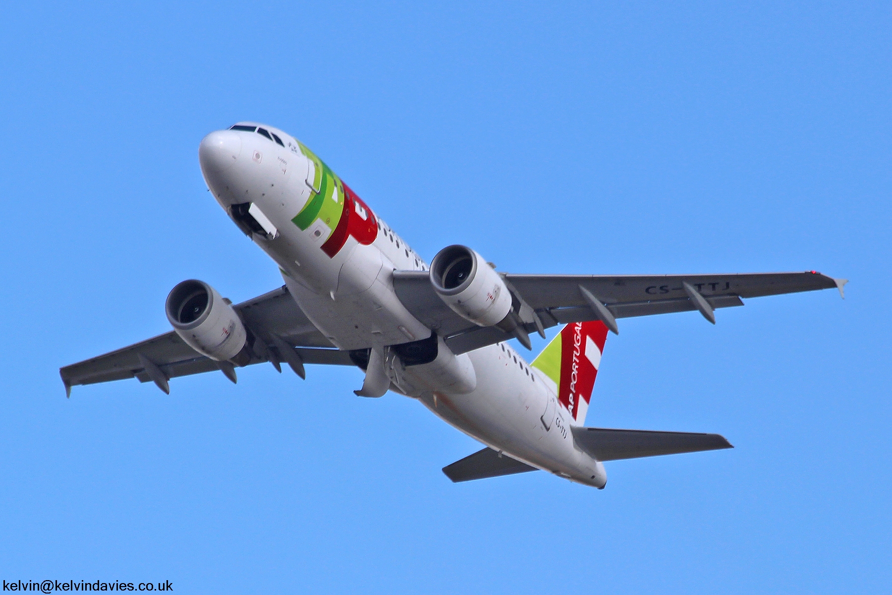 TAP A319 CS-TTJ