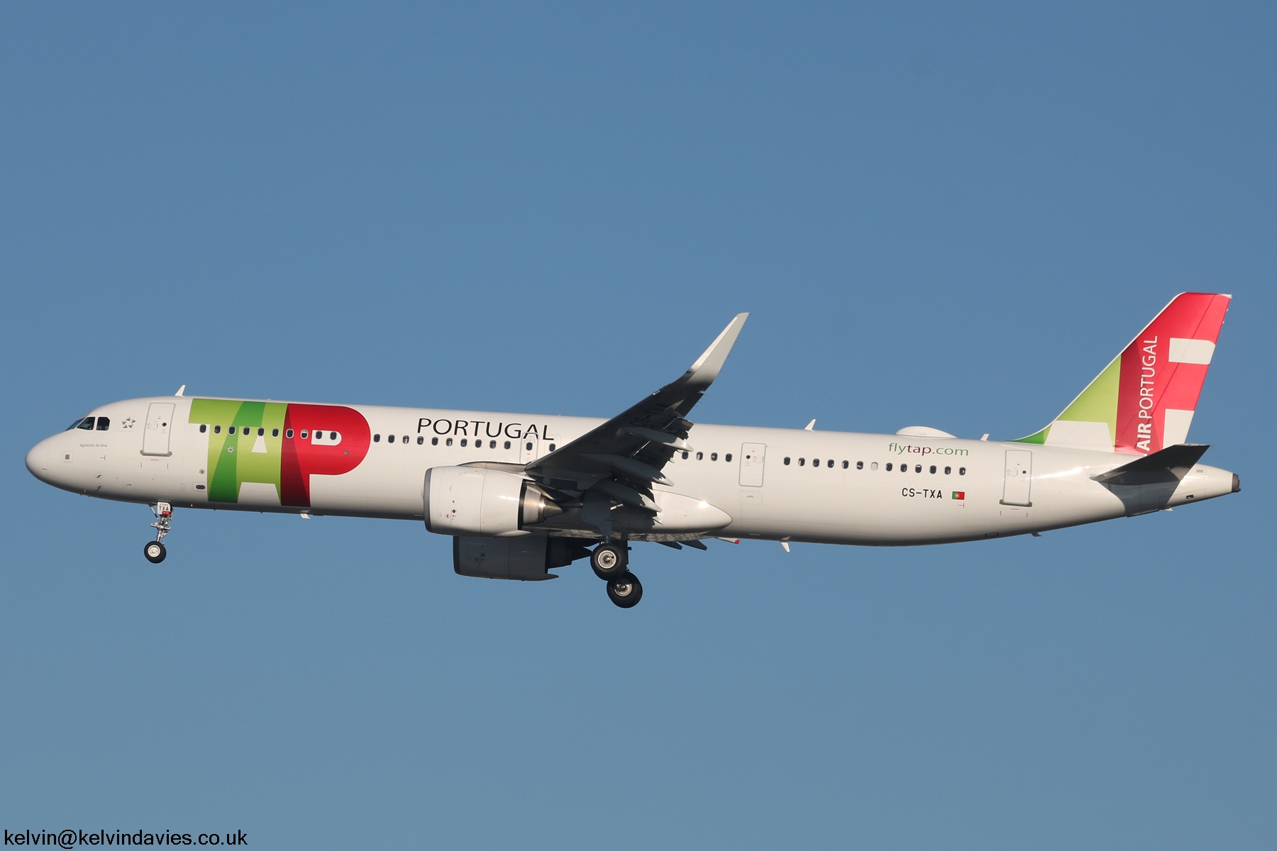 TAP A321 NEO CS-TXA