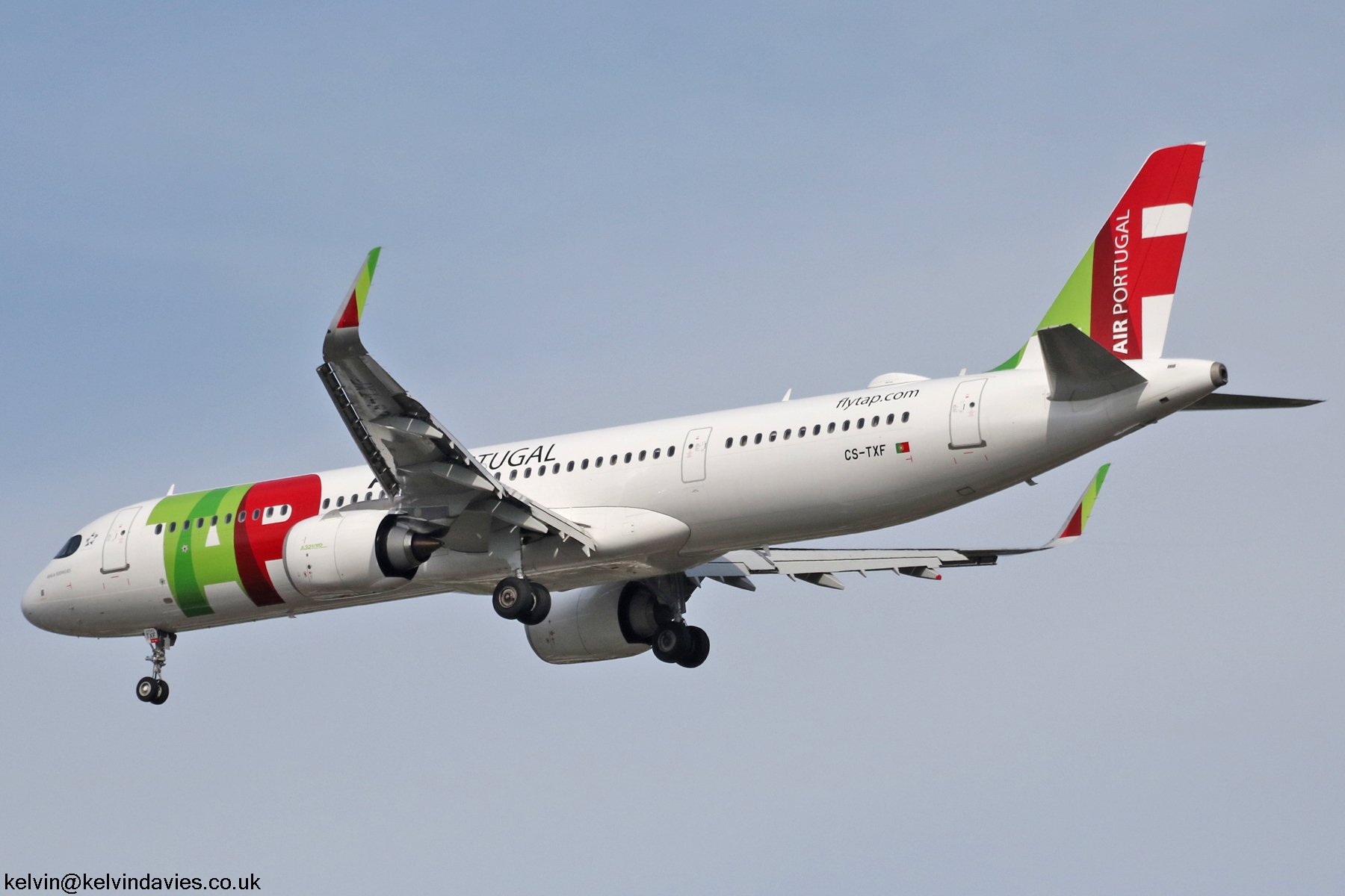 TAP A321 NEO CS-TXF