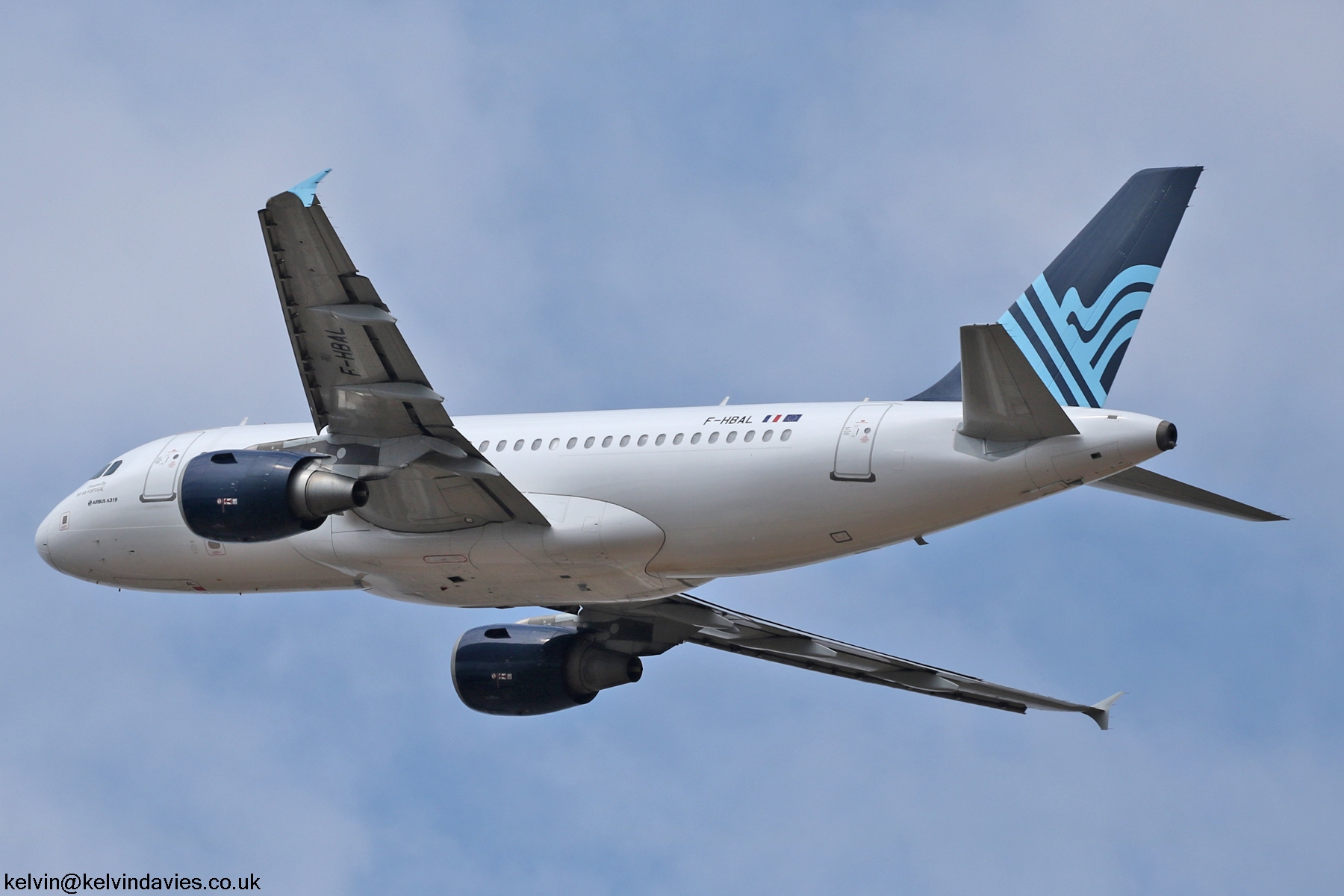 TAP A319 F-HBAL