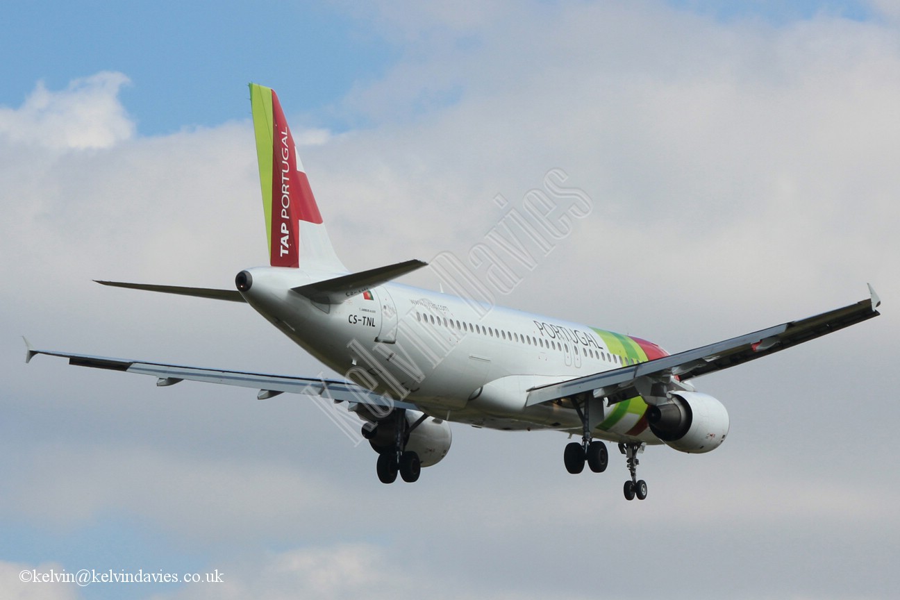 TAP A320 CS-TNL