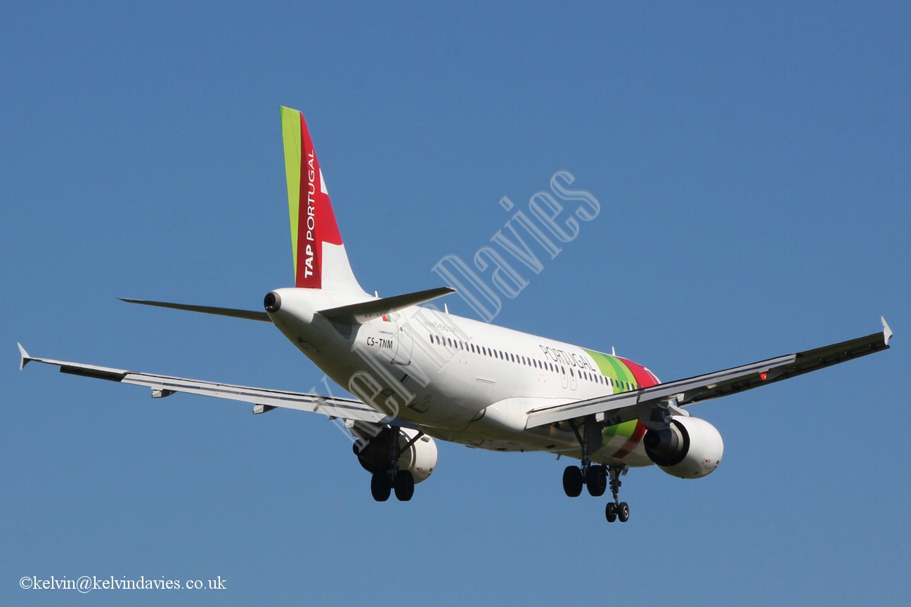 TAP A320 CS-TNM