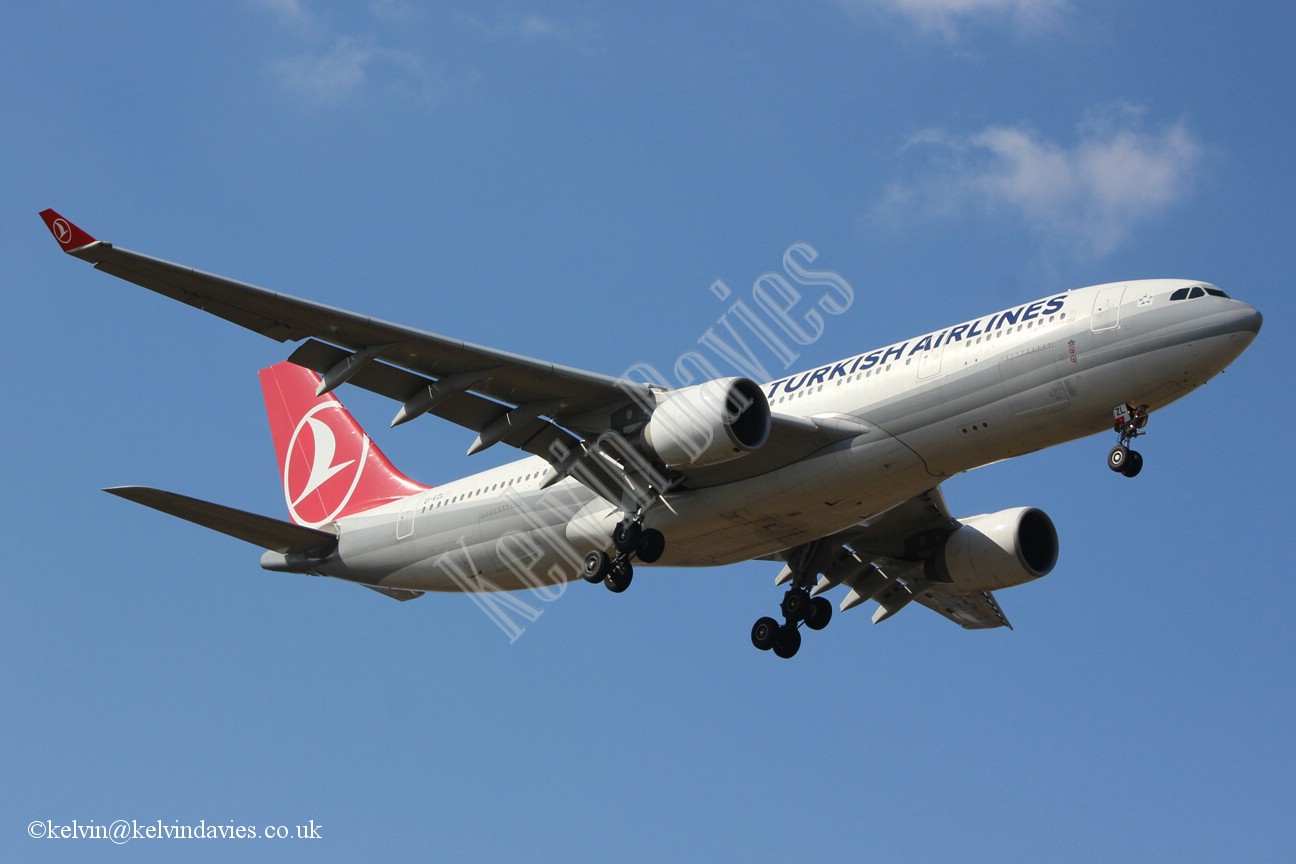 Turkish Airlines A330 EI-EZL