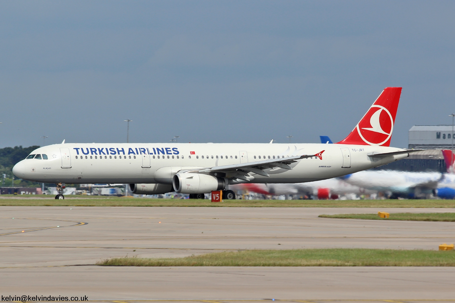 Turkish Airlines A321 TC-JRT
