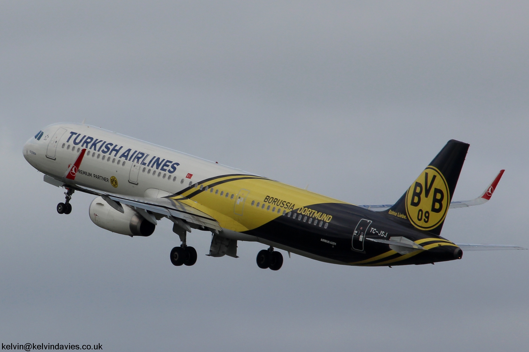 Turkish Airlines A321 TC-JSJ