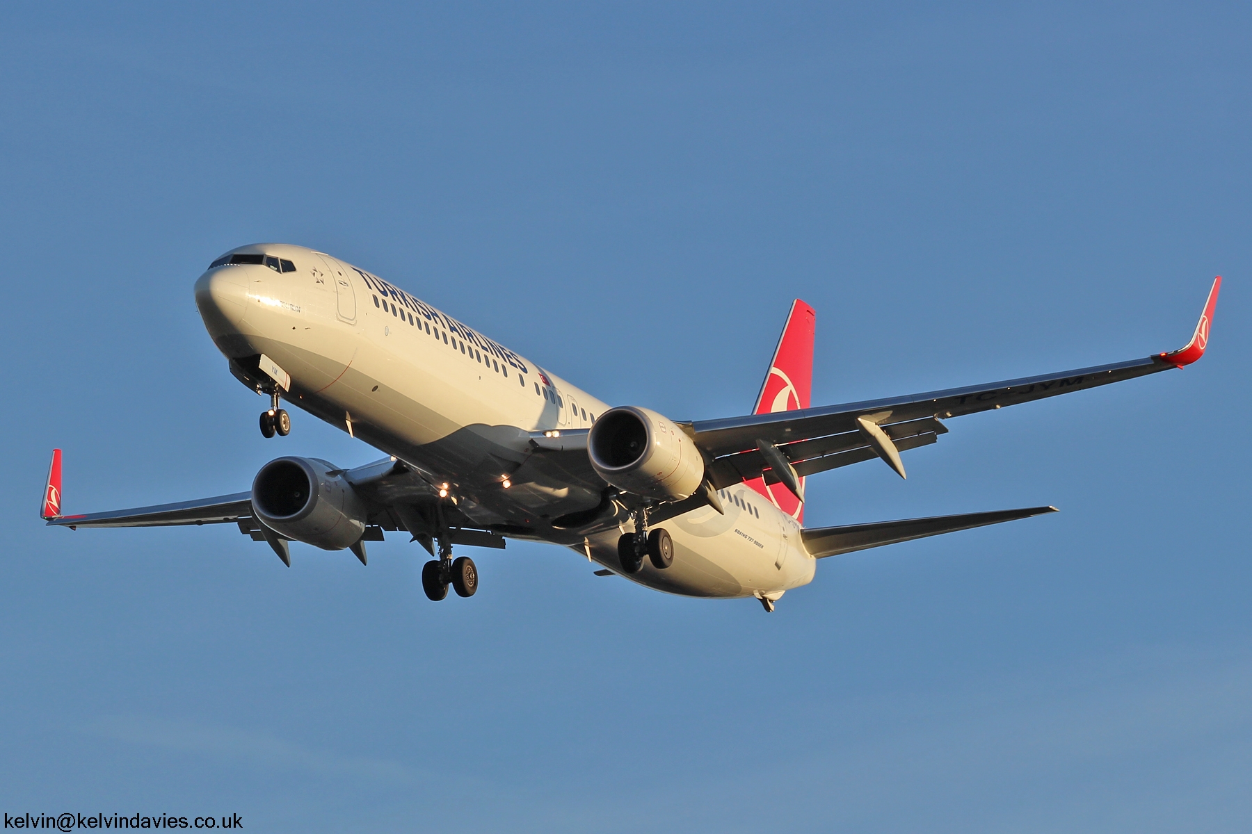 Turkish Airlines 737 TC-JYM