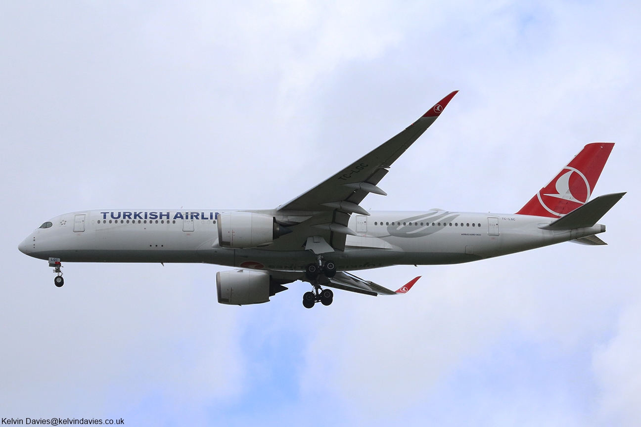 Turkish A350 TC-LGC