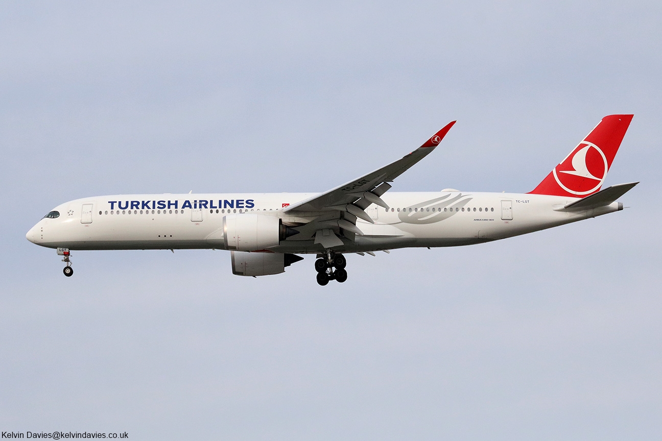 Turkish Airlines A350 TC-LGT
