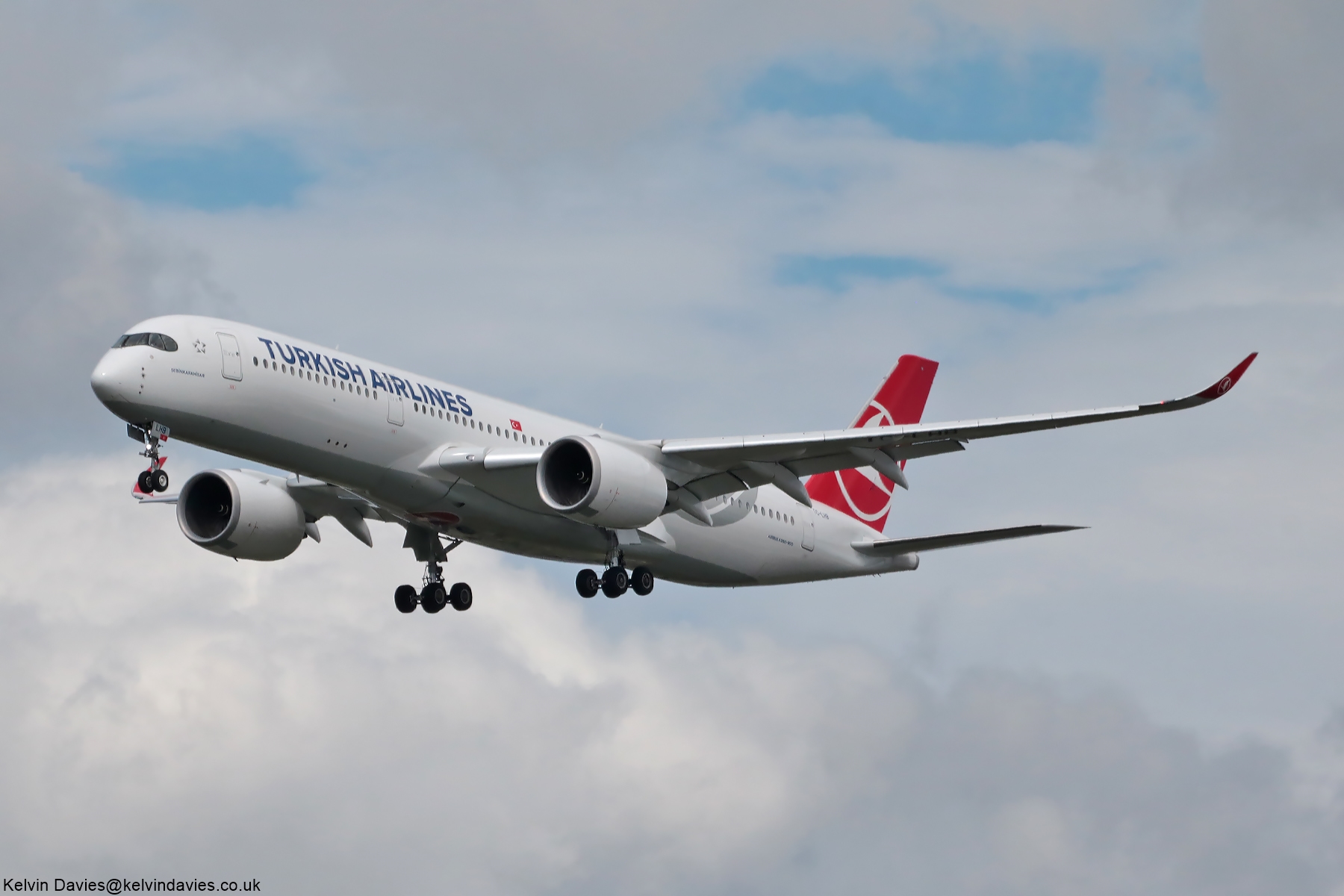 Turkish Airlines A350 TC-LHB