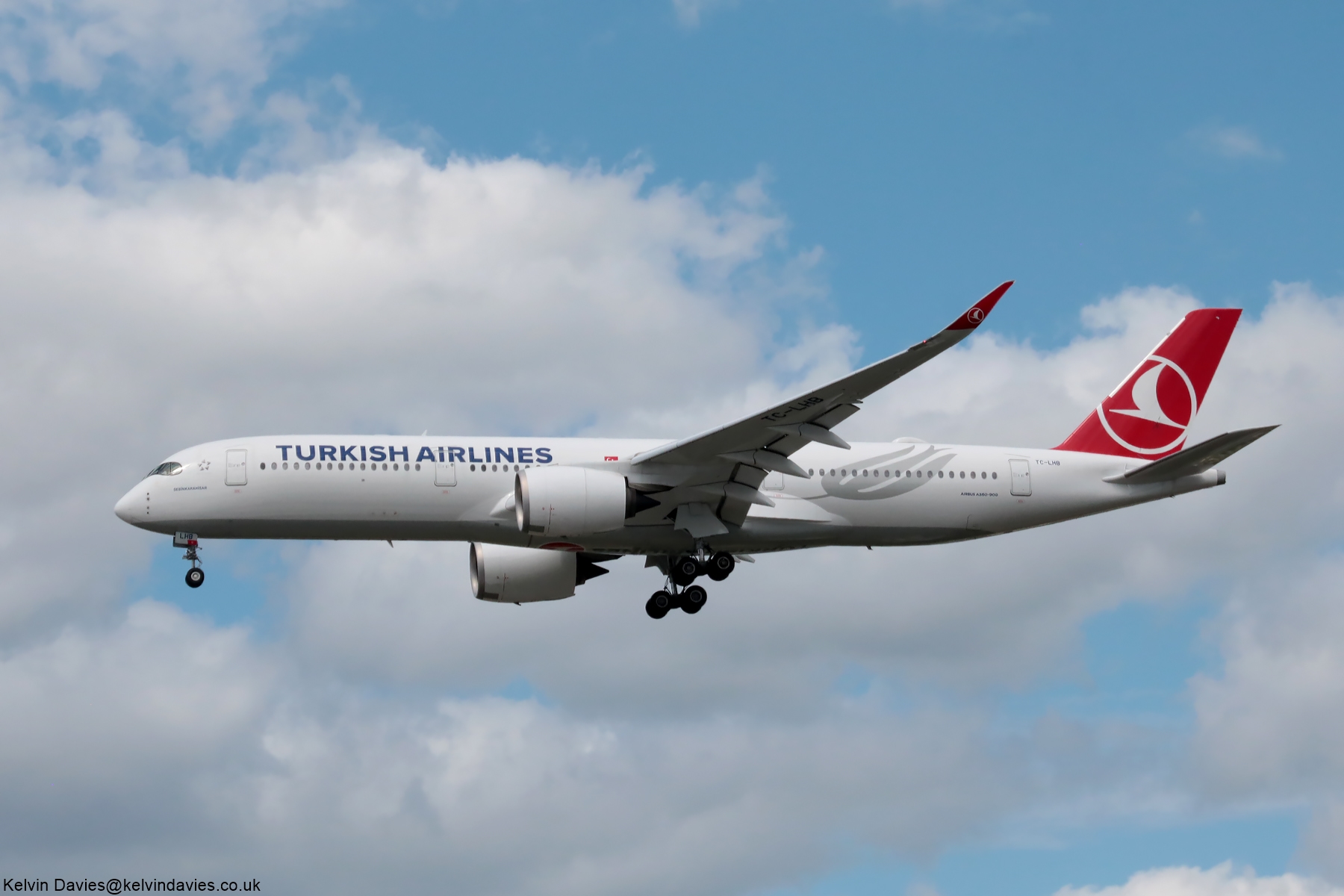 Turkish Airlines A350 TC-LHB