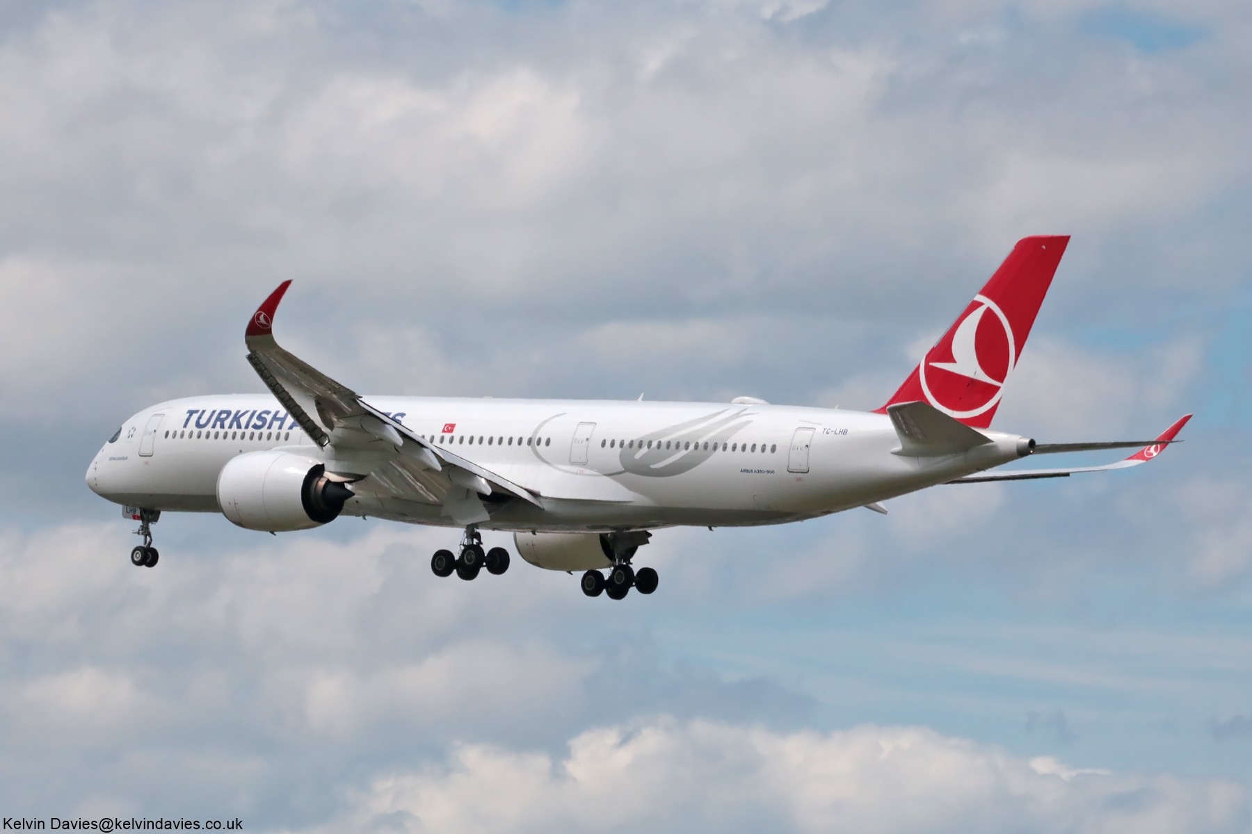 Turkish Airlines A350 TC-LHB