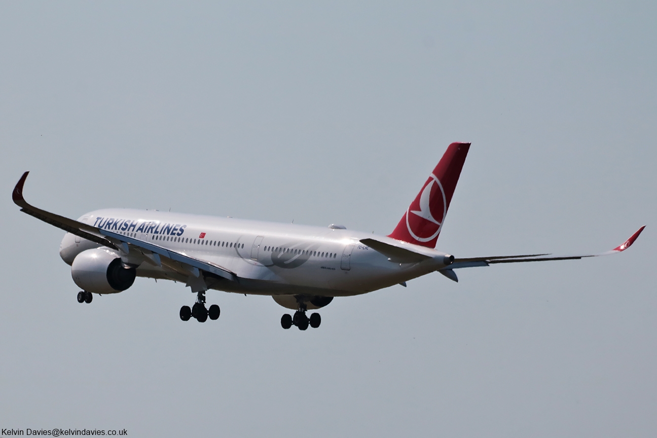 Turkish Airlines A350 TC-LHC