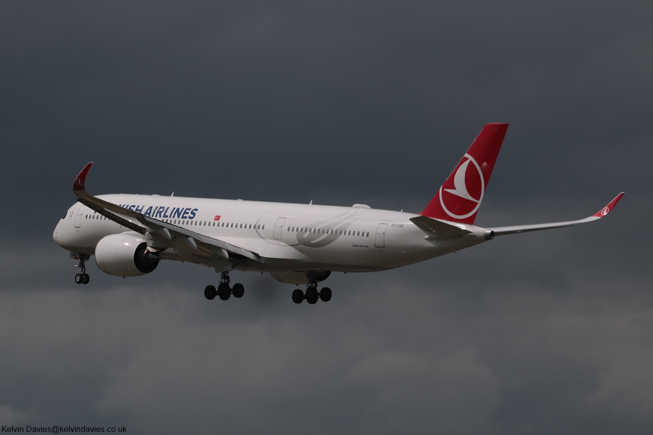 Turkish Airlines A350 TC-LHD