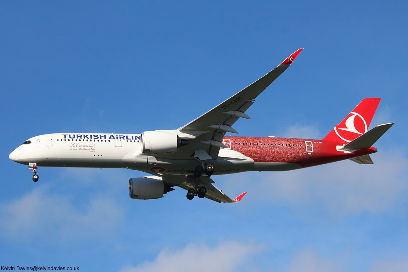 Turkish Airlines A350 TC-LHH