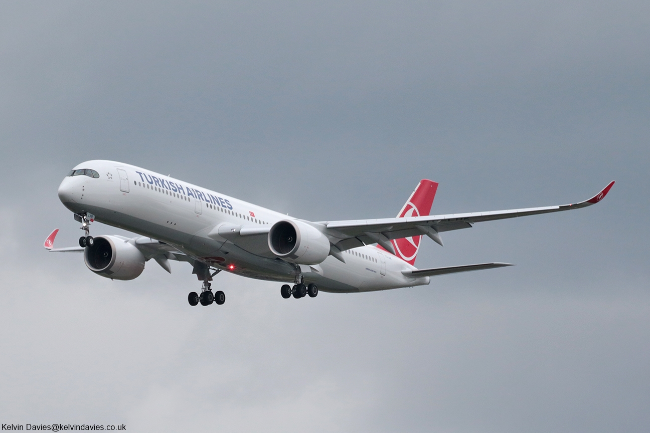 Turkish Airlines A350 TC-LHK