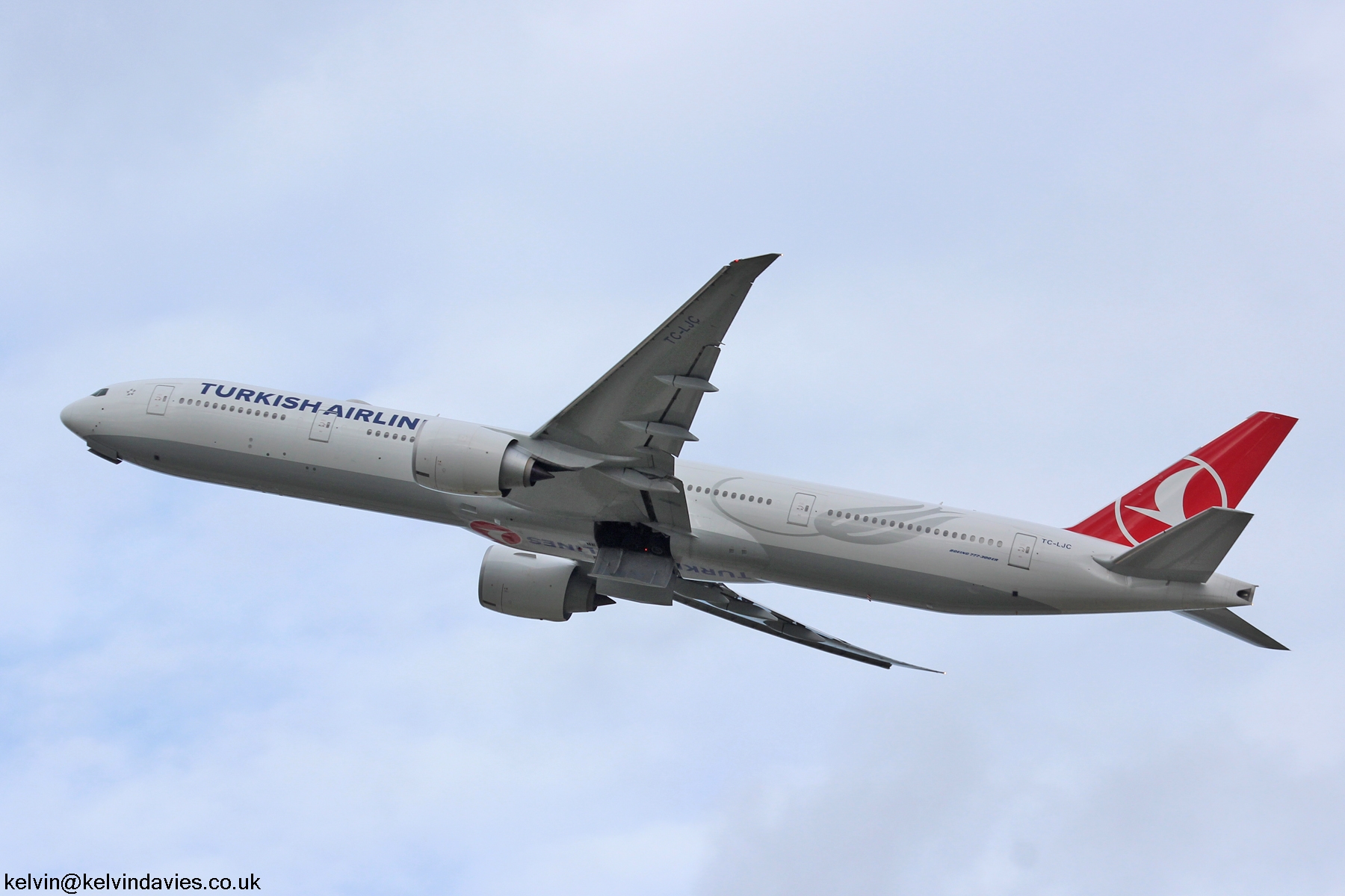 Turkish Airlines 777 TC-LJC
