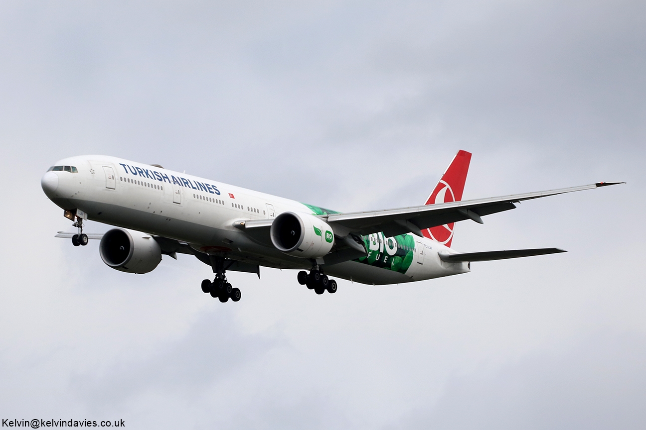 Turkish Airlines 777 TC-LJH