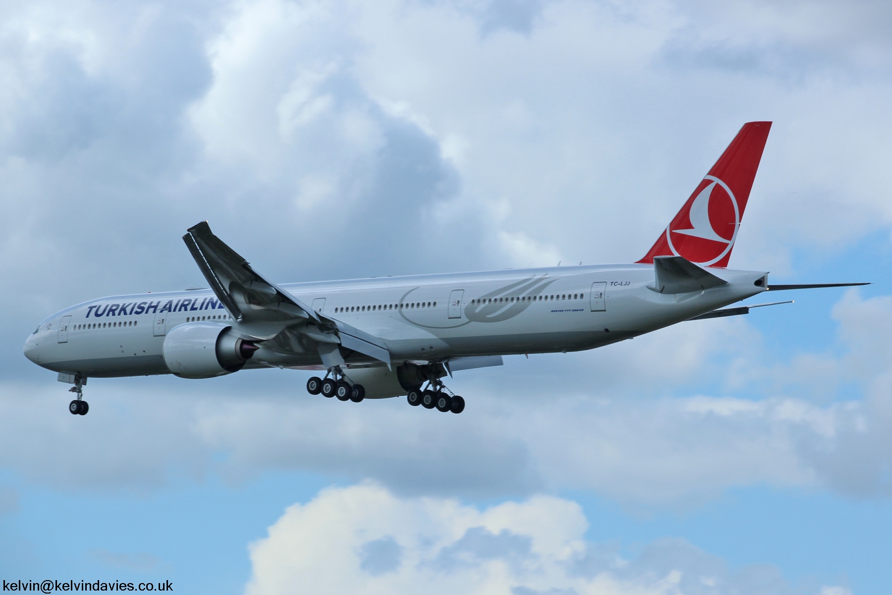 Turkish Airlines 777 TC-LJJ