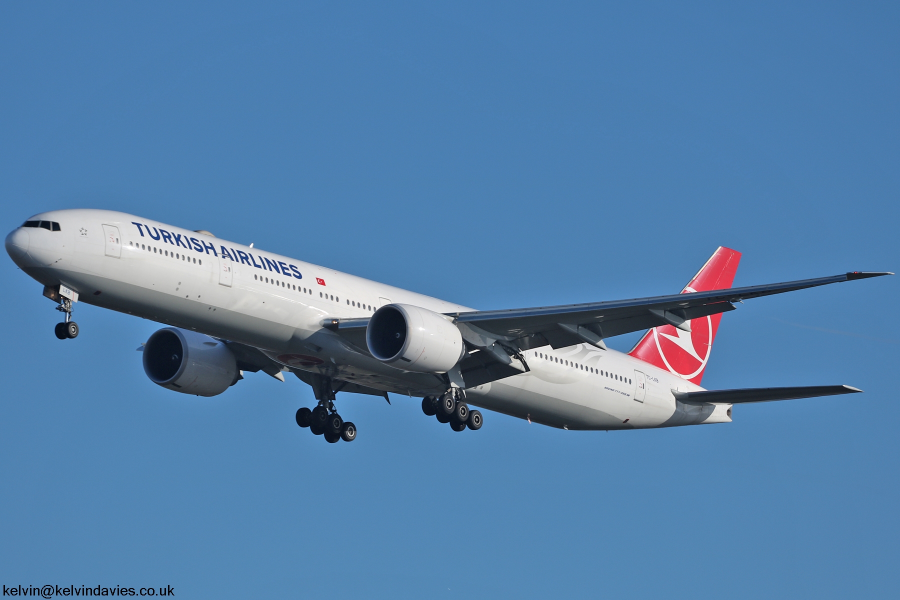 Turkish Airlines 777 TC-LKB