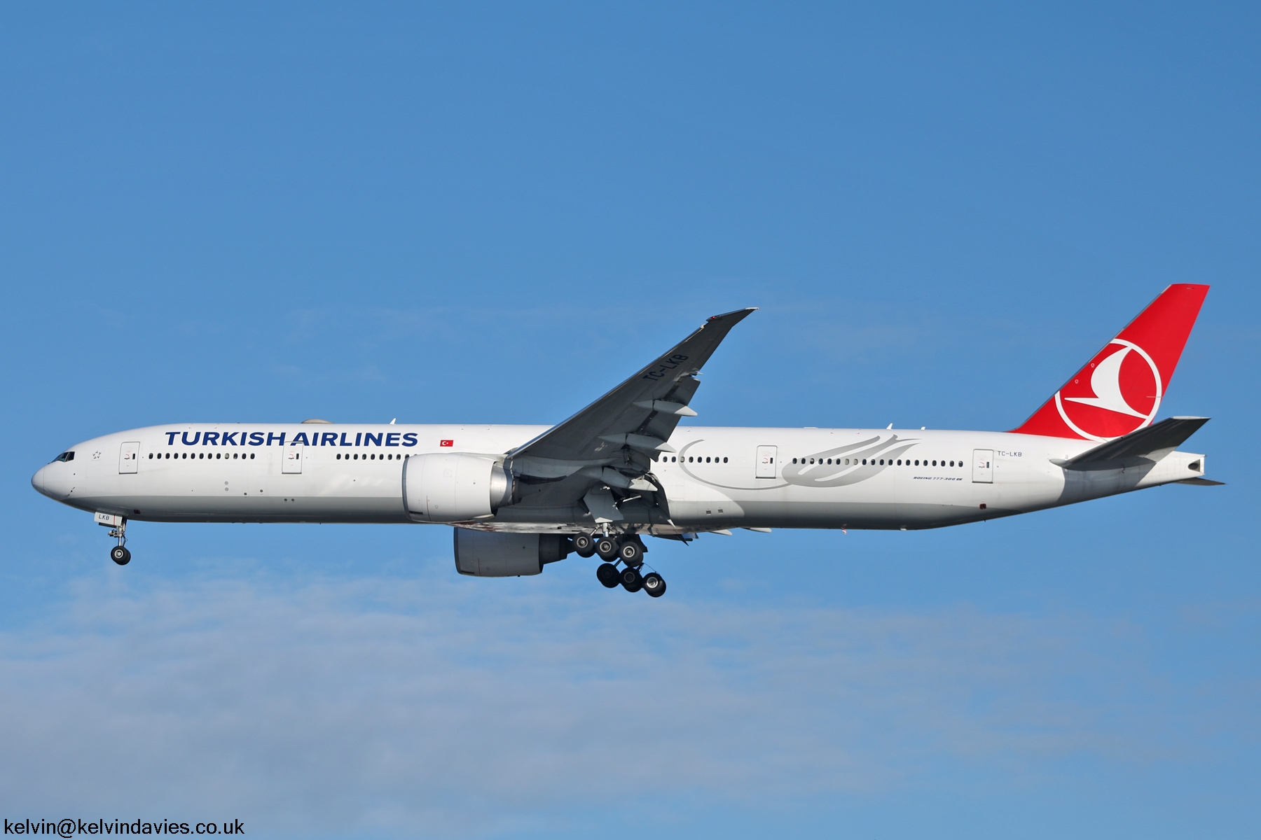 Turkish Airlines 777 TC-LKB