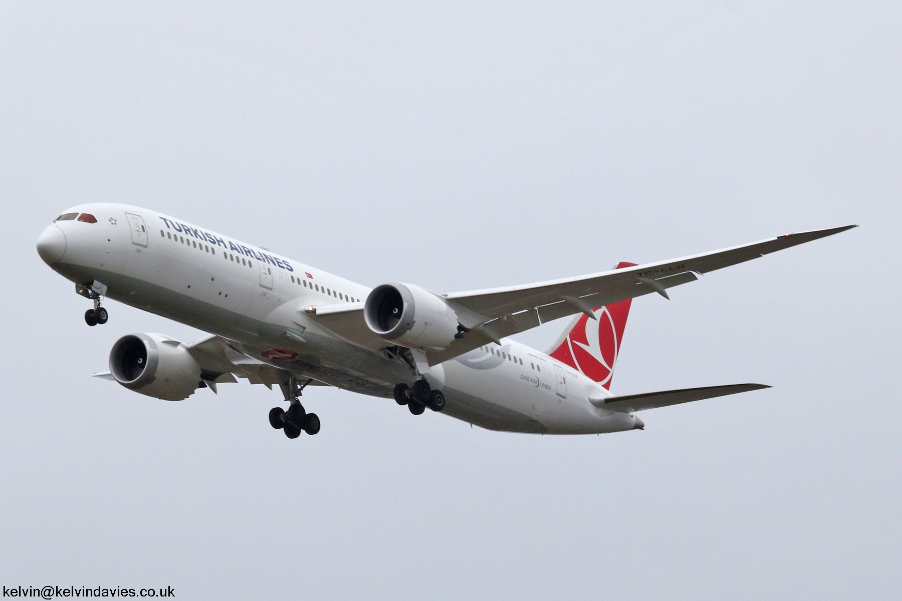 Turkish Airlines 787 TC-LLH