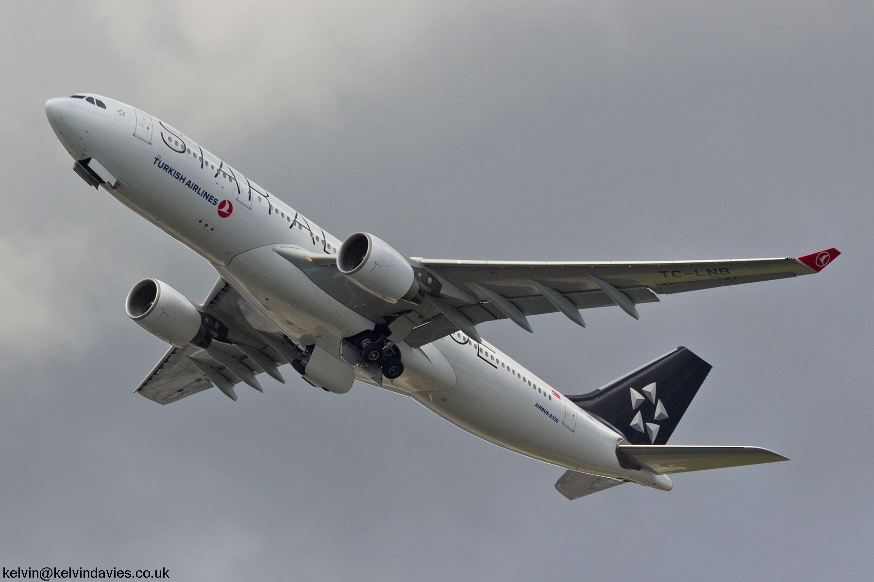 Turkish Airlines A330 TC-LNB