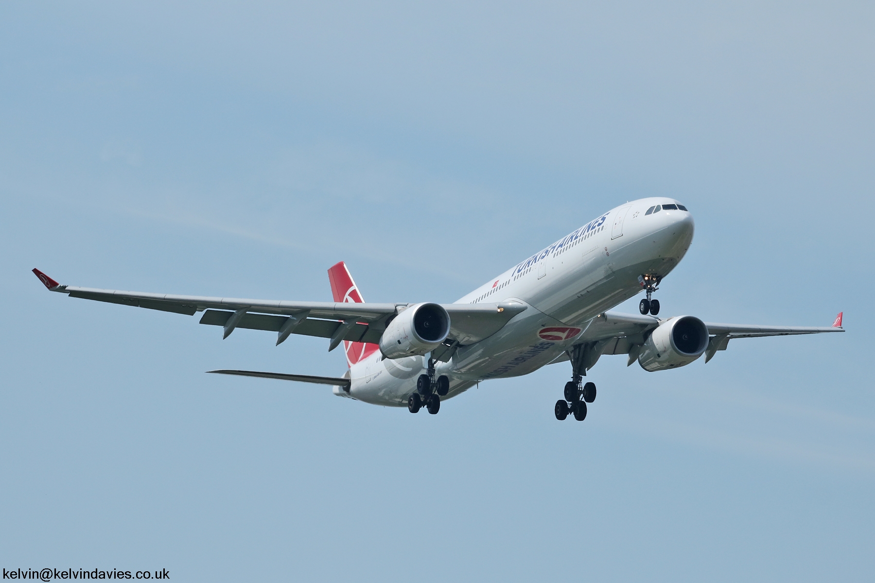 Turkish Airlines A330 TC-LOA
