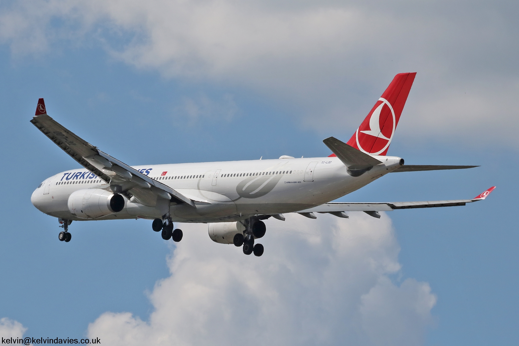 Turkish Airlines A330 TC-LOD