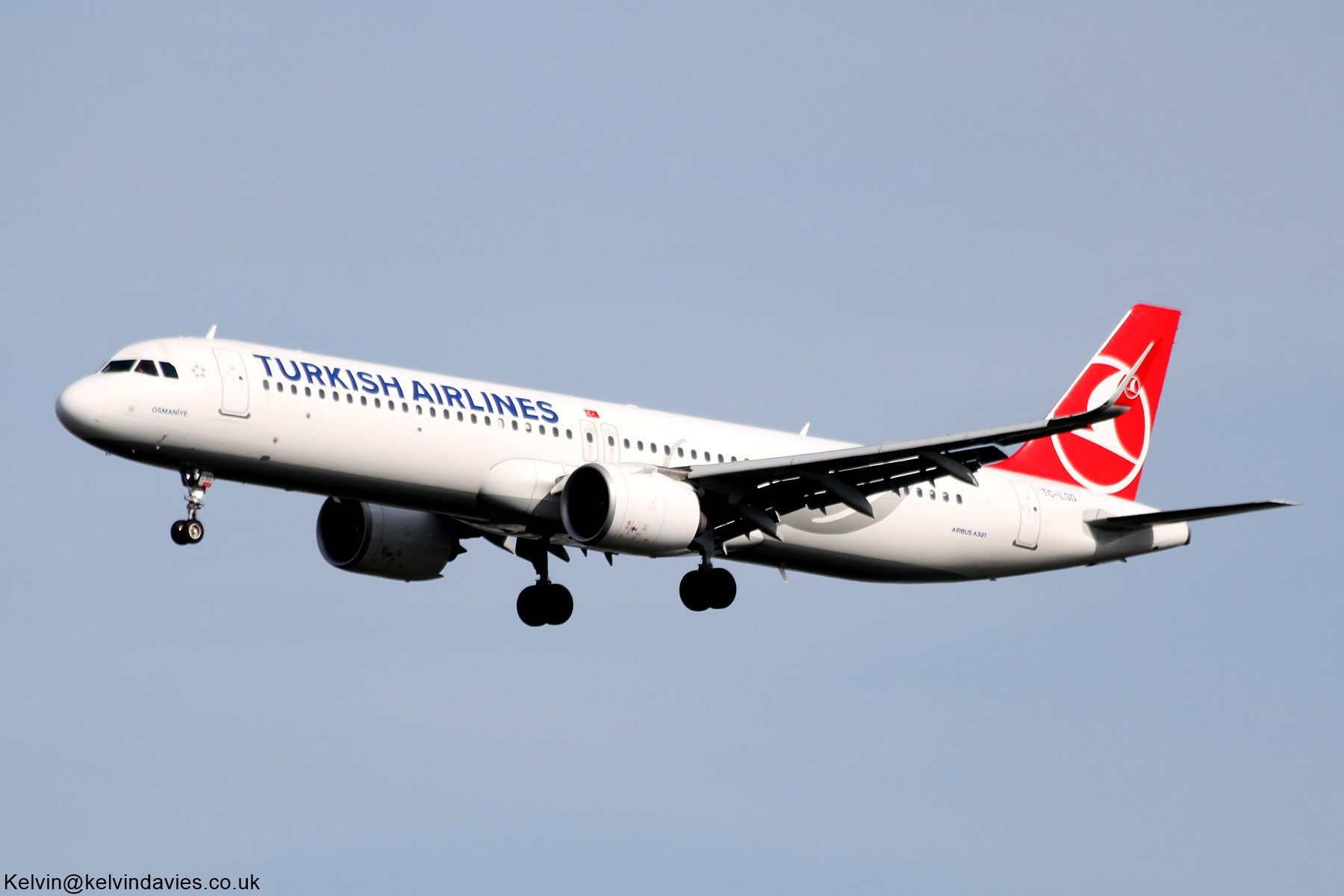 Turkish Airlines A321 TC-LSD