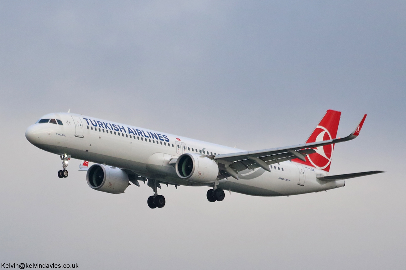 Turkish Airlines A321 NEO TC-LSM