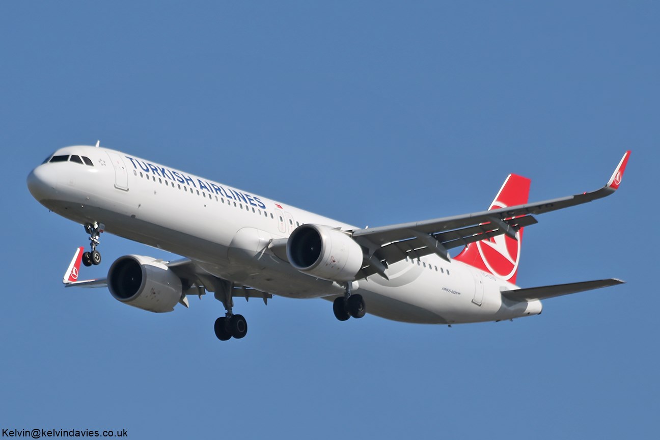 Turkish Airlines A321 NEO TC-LTO