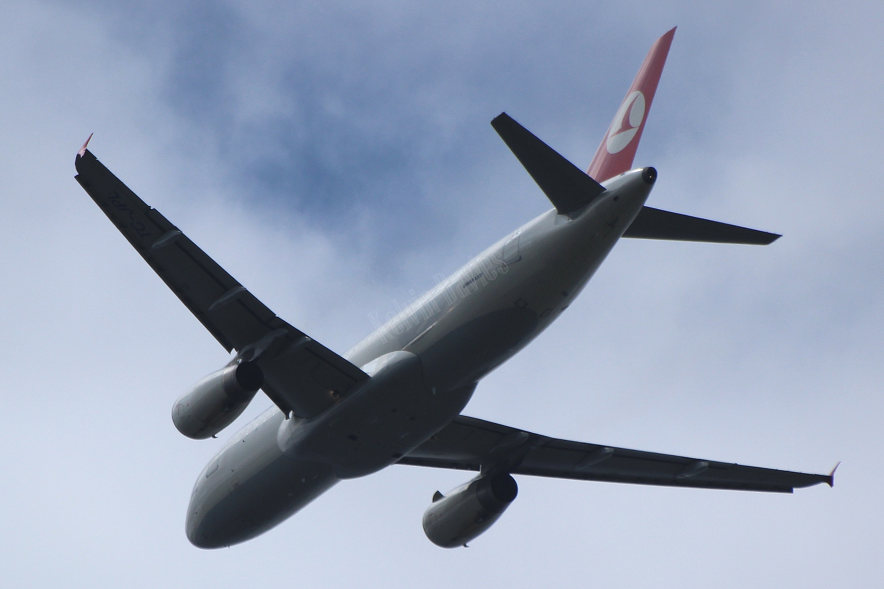 Turkish Airlines A320 TC-JPL