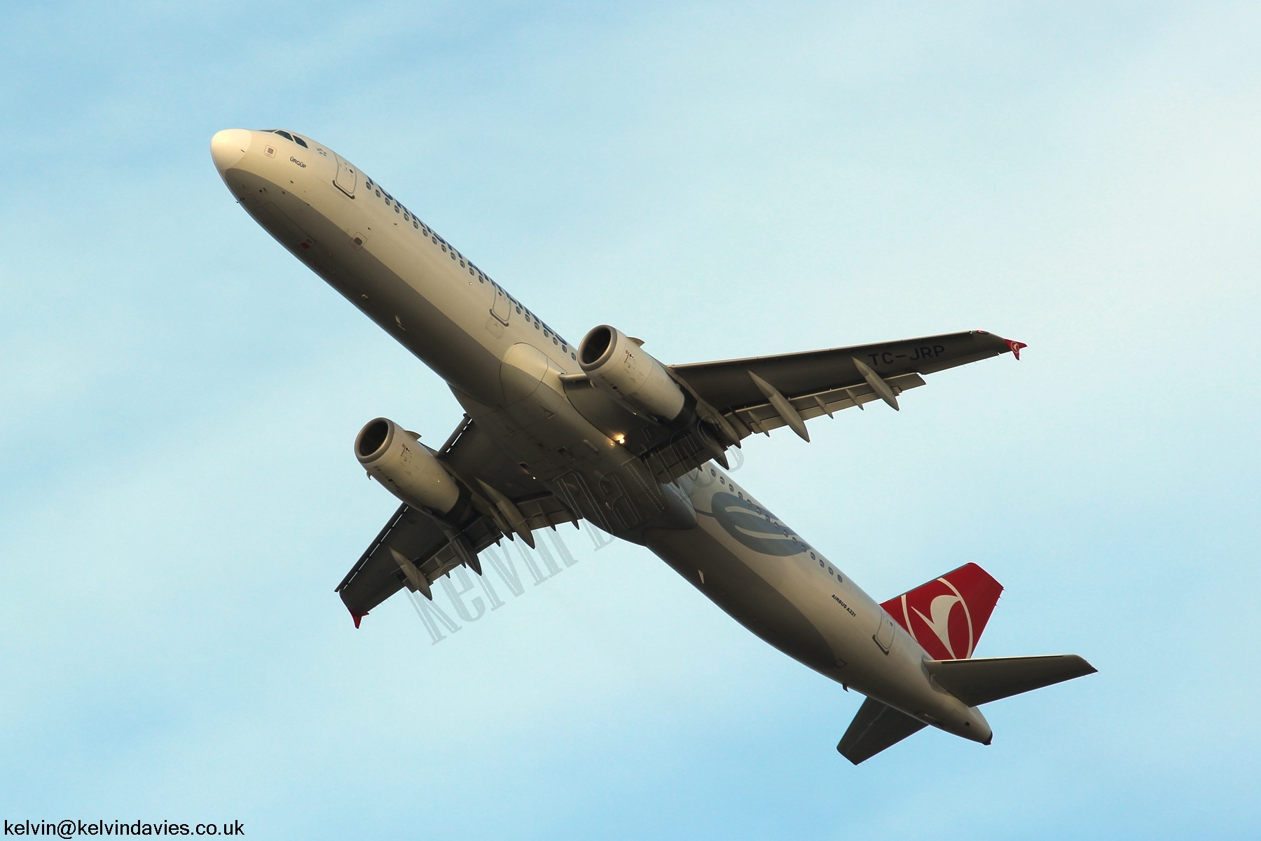 Turkish Airlines A321 TC-JRP