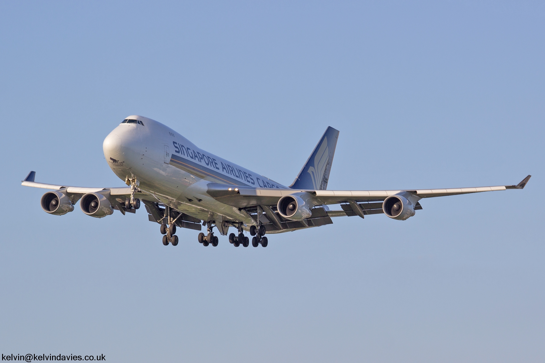 Singapore Airlines 747 9V-SFF