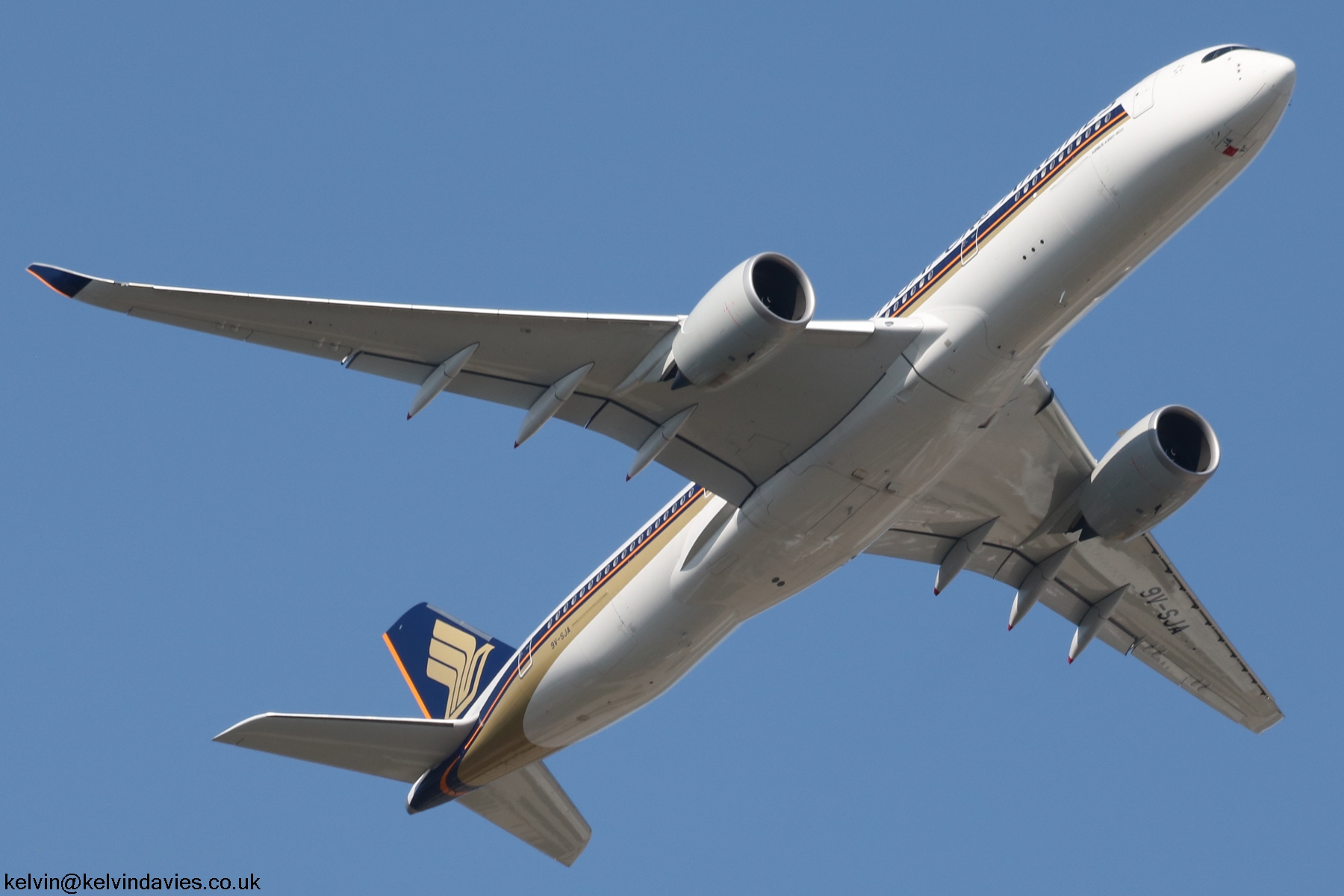 Singapore Airlines A350 9V-SJA