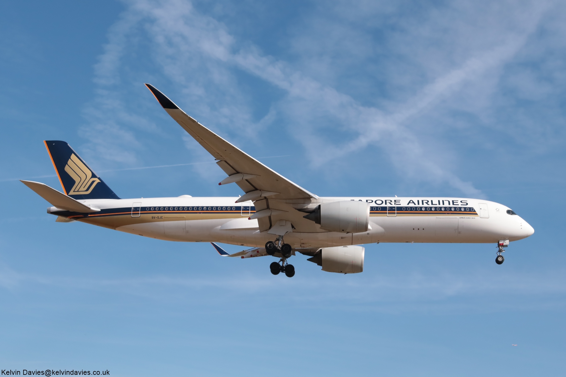 Singapore Airlines A350 9V-SJC