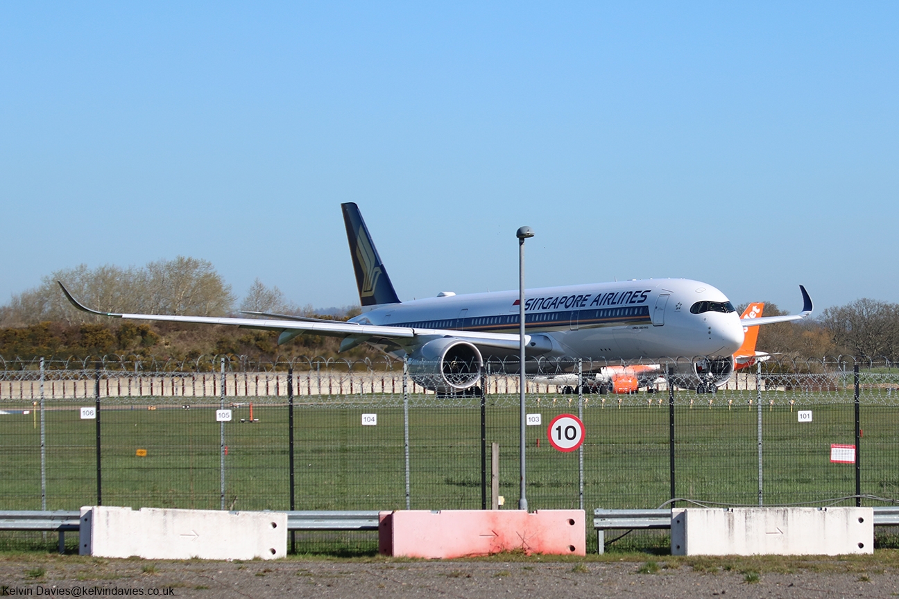 Singapore Airlines A350 9V-SJE