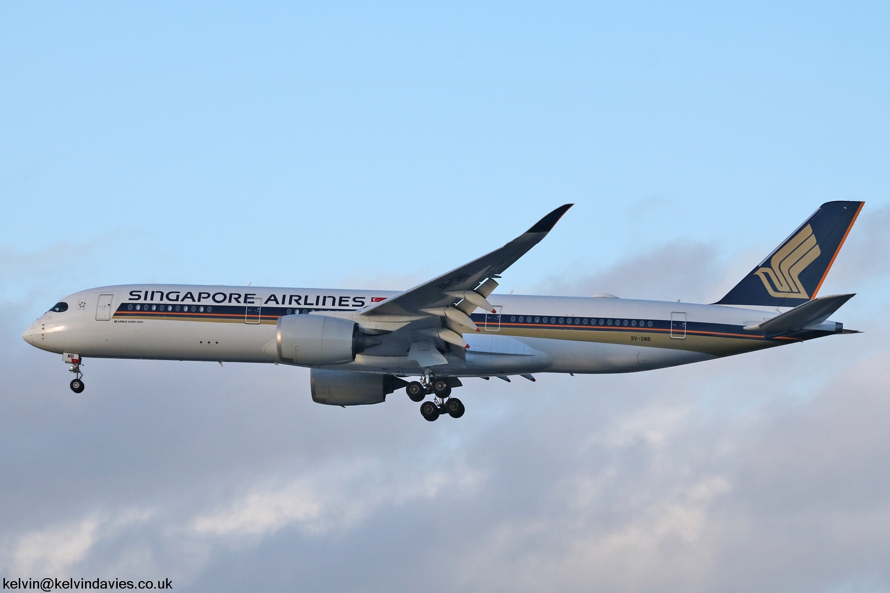 Singapore Airlines A350 9V-SMB
