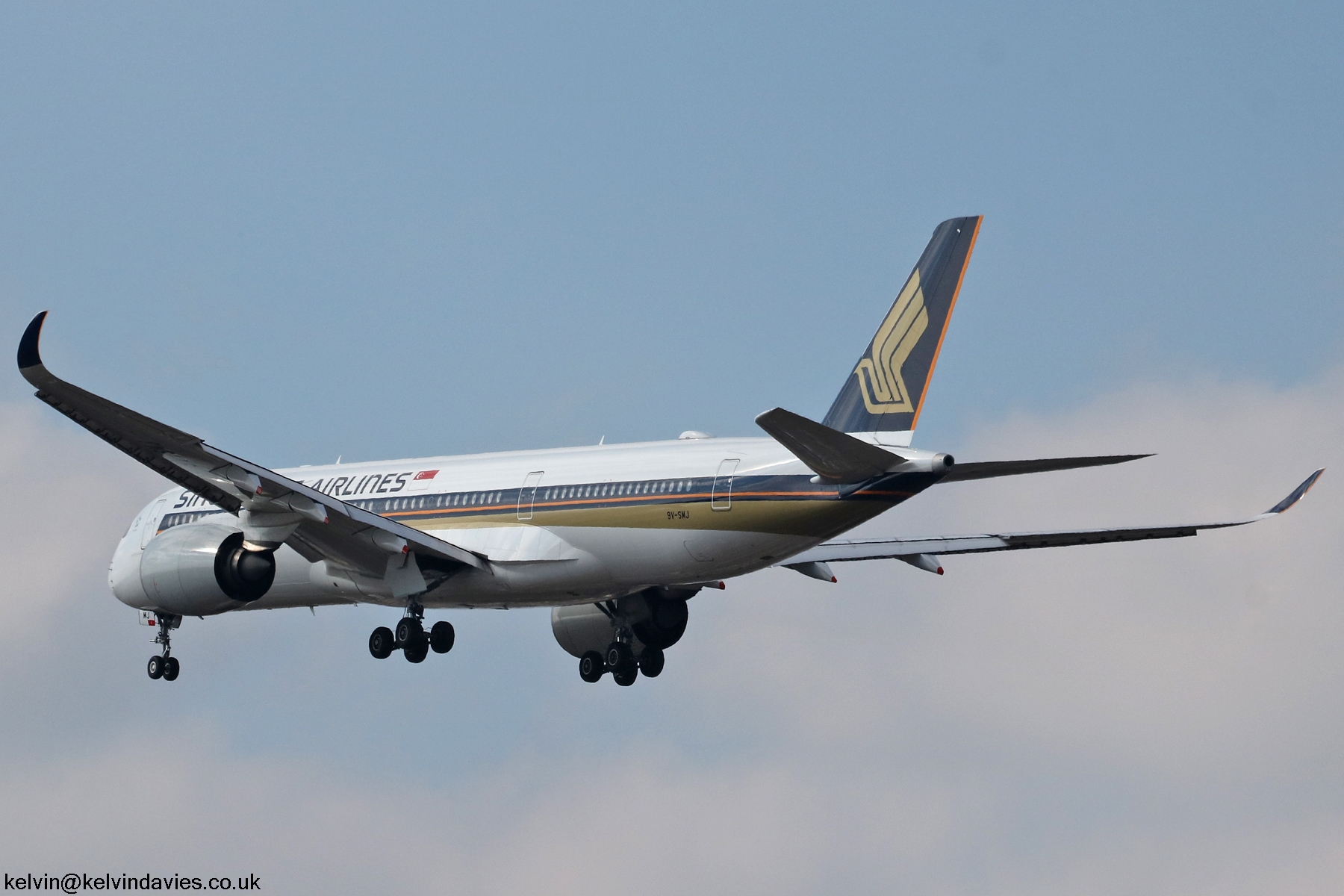 Singapore Airlines A350 9V-SMJ