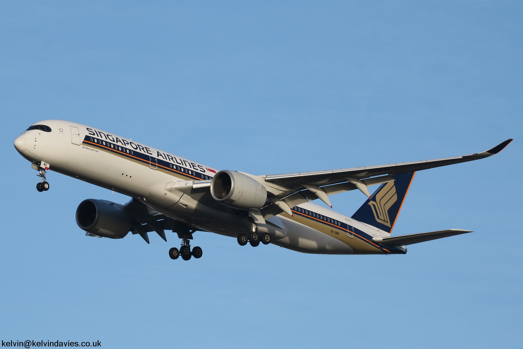 Singapore Airlines A350 9V-SMR