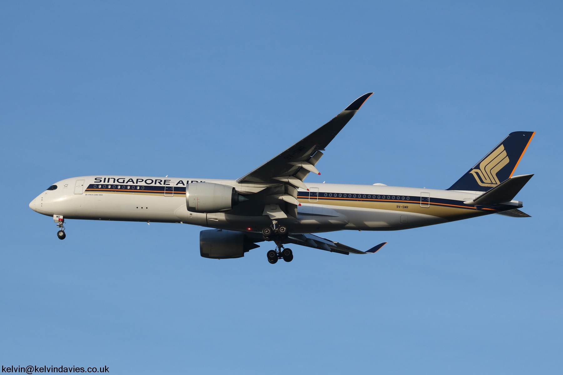 Singapore Airlines A350 9V-SMR