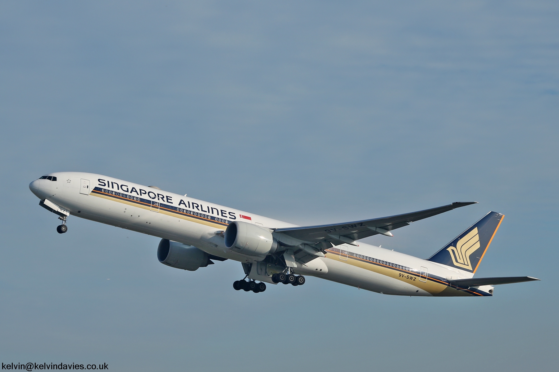 Singapore Airlines 777 9V-SWZ