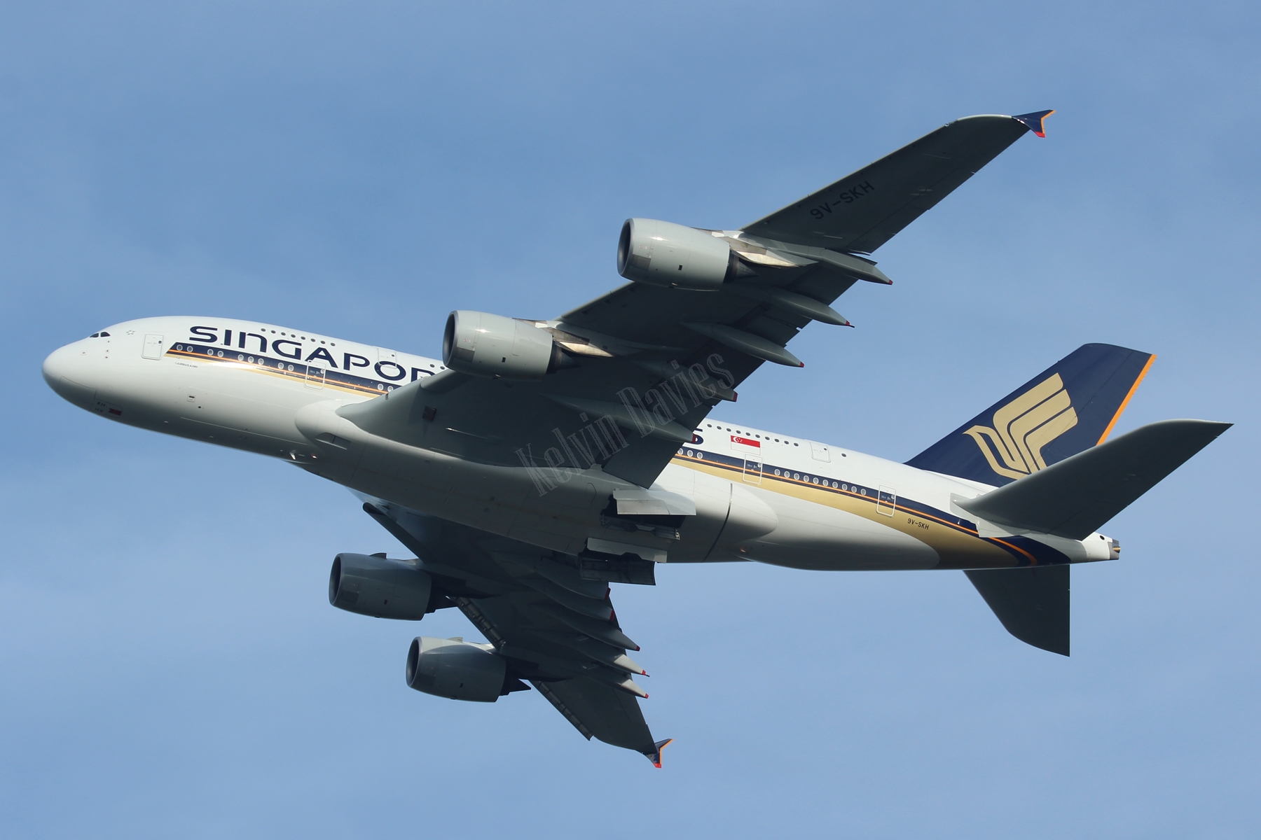 Singapore Airlines A380 9V-SKH