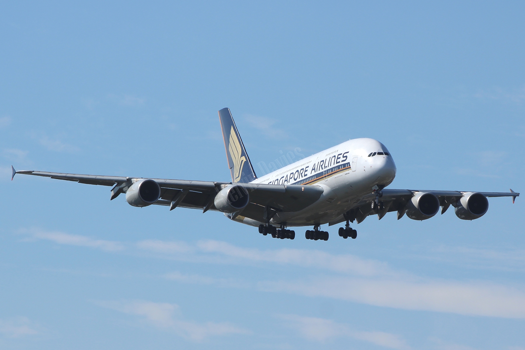 Singapore Airlines A380 9V-SKJ