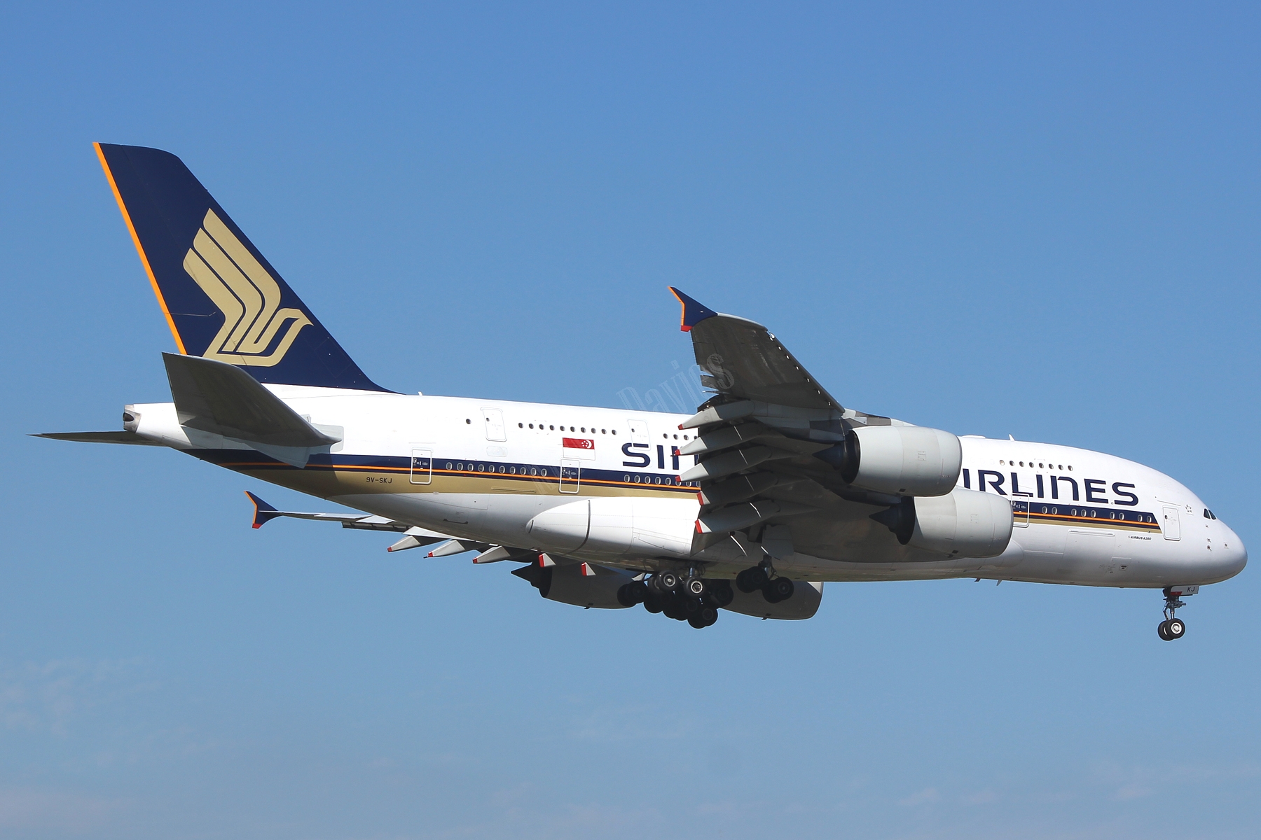 Singapore Airlines A380 9V-SKJ