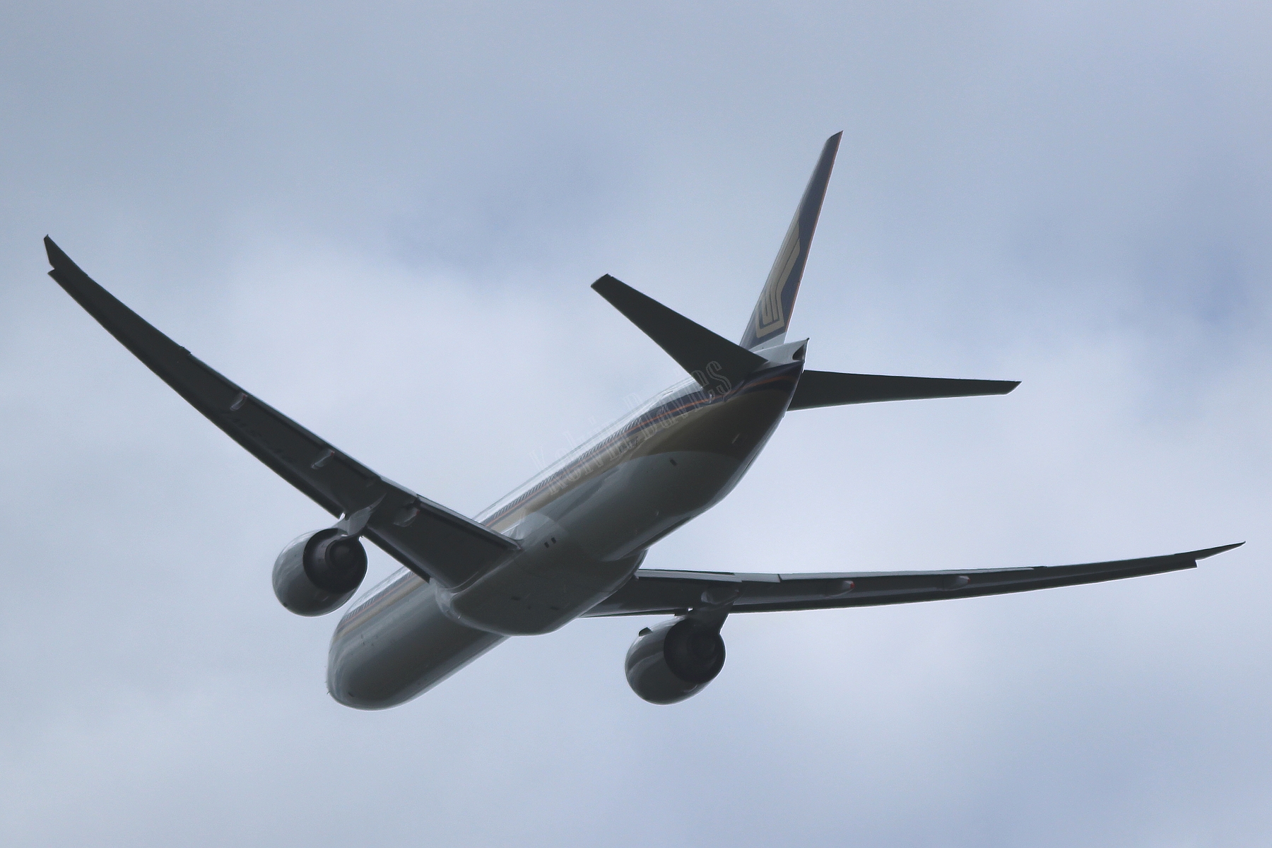Singapore Airlines 777  9V-SWF