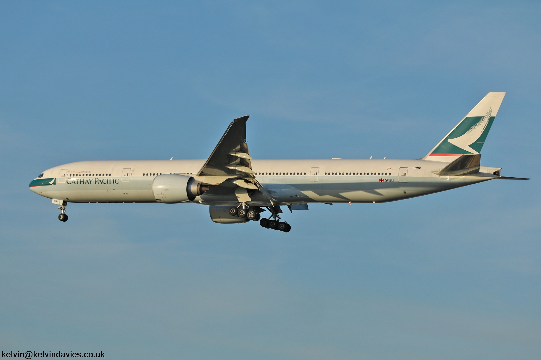 Cathay Pacific Airways 777 B-HNR
