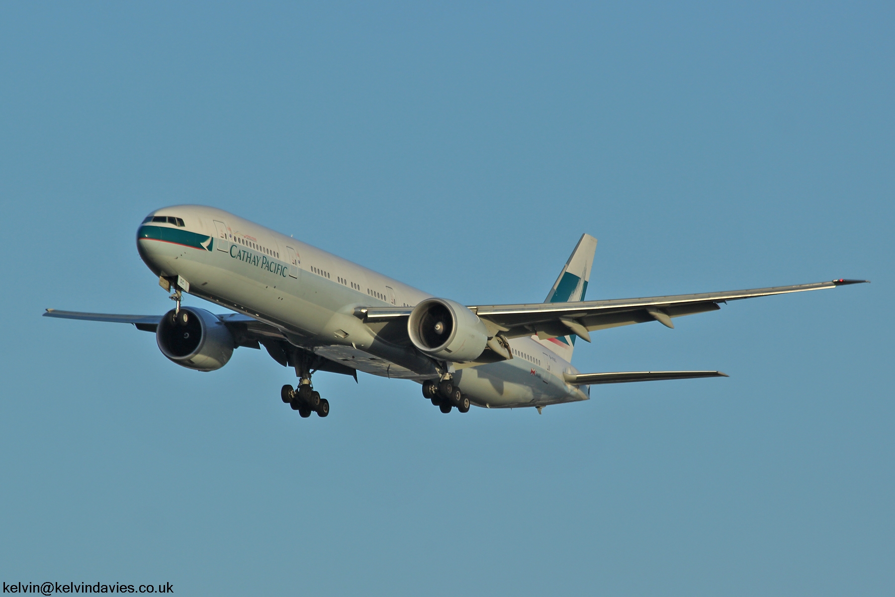Cathay Pacific Airways 777 B-KQC