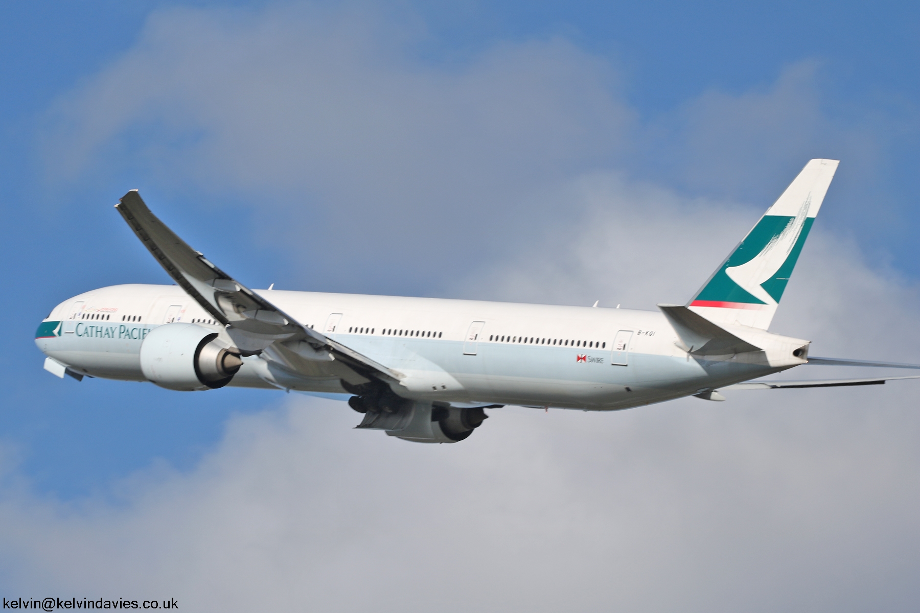 Cathay Pacific Airways 777 B-KQI