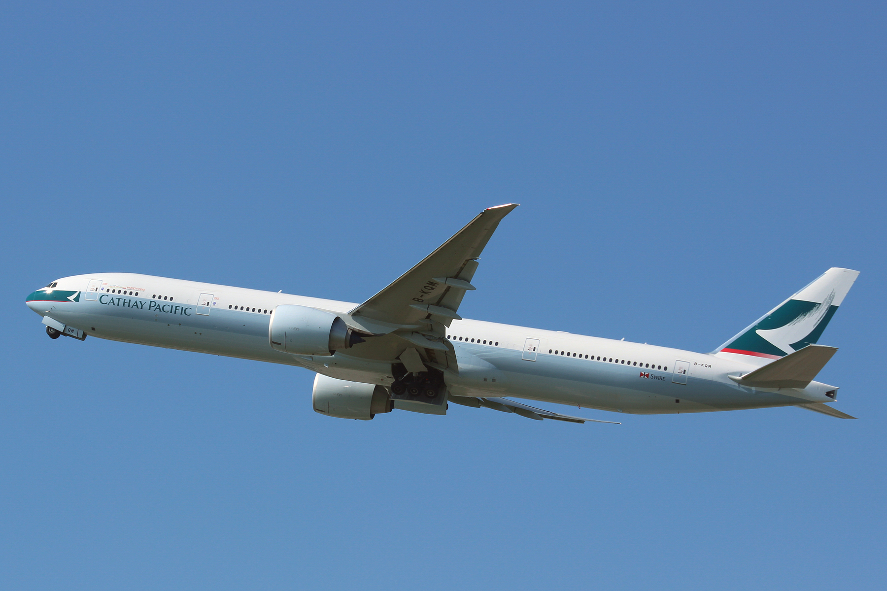 Cathay Pacific Airways 777  B-KQM